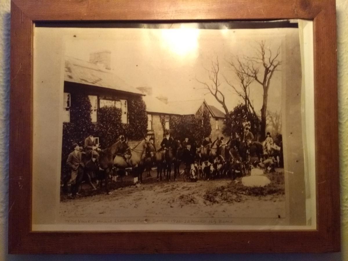 Llanerch Inn Llandrindod Wells Exterior foto