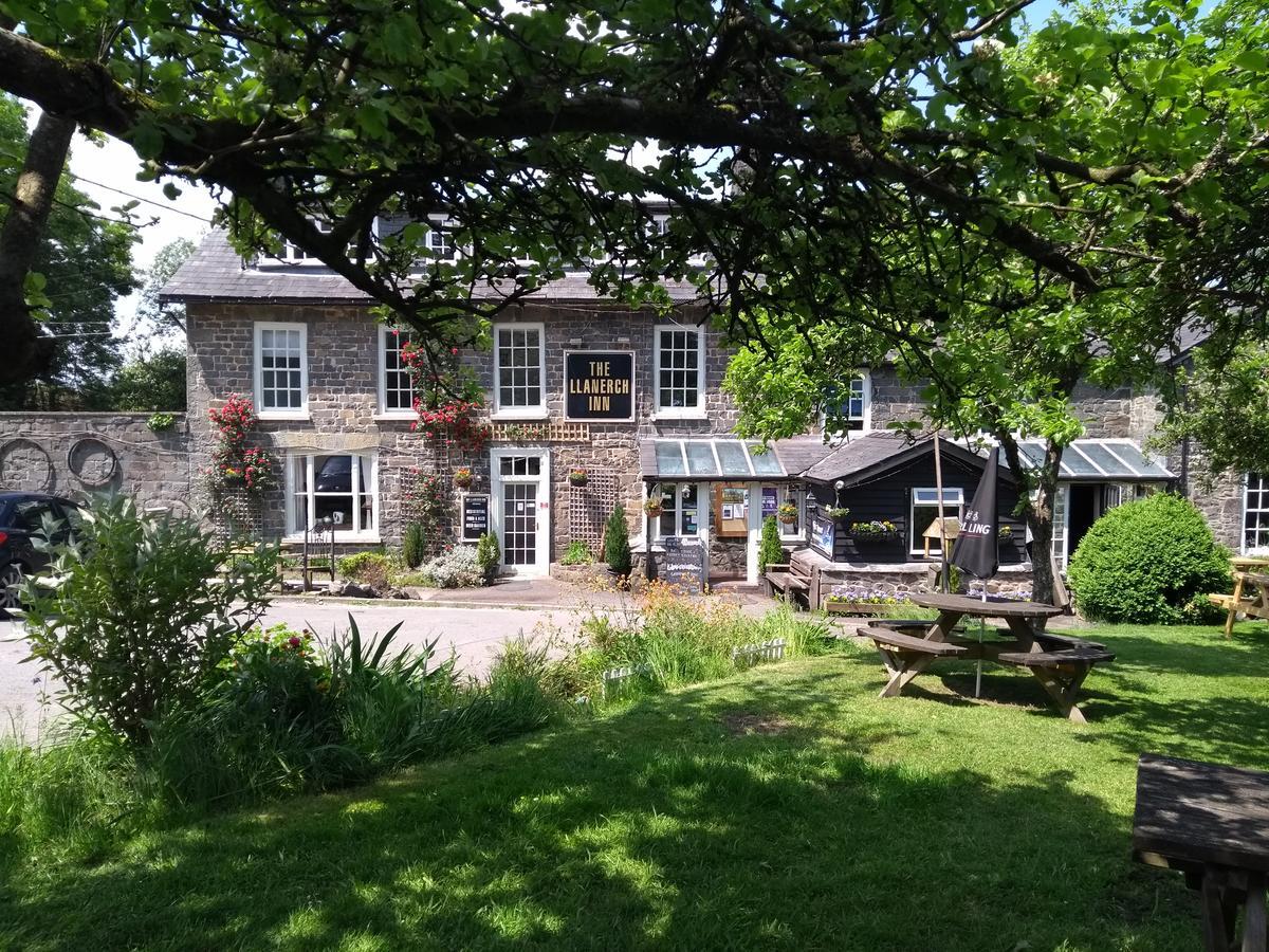 Llanerch Inn Llandrindod Wells Exterior foto