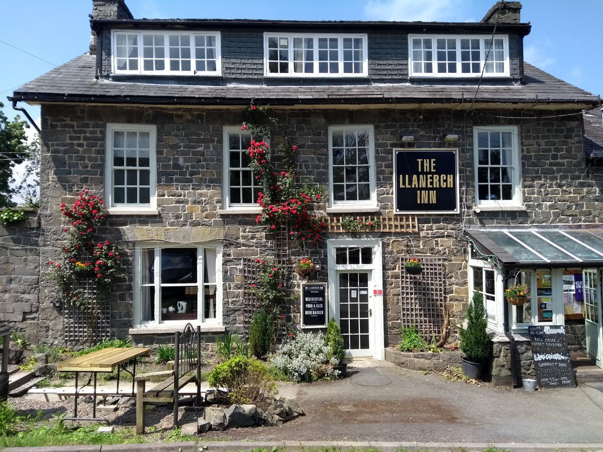 Llanerch Inn Llandrindod Wells Exterior foto